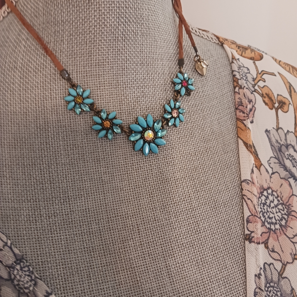 Leather String Rhinestone Necklace - Picture 3 of 11